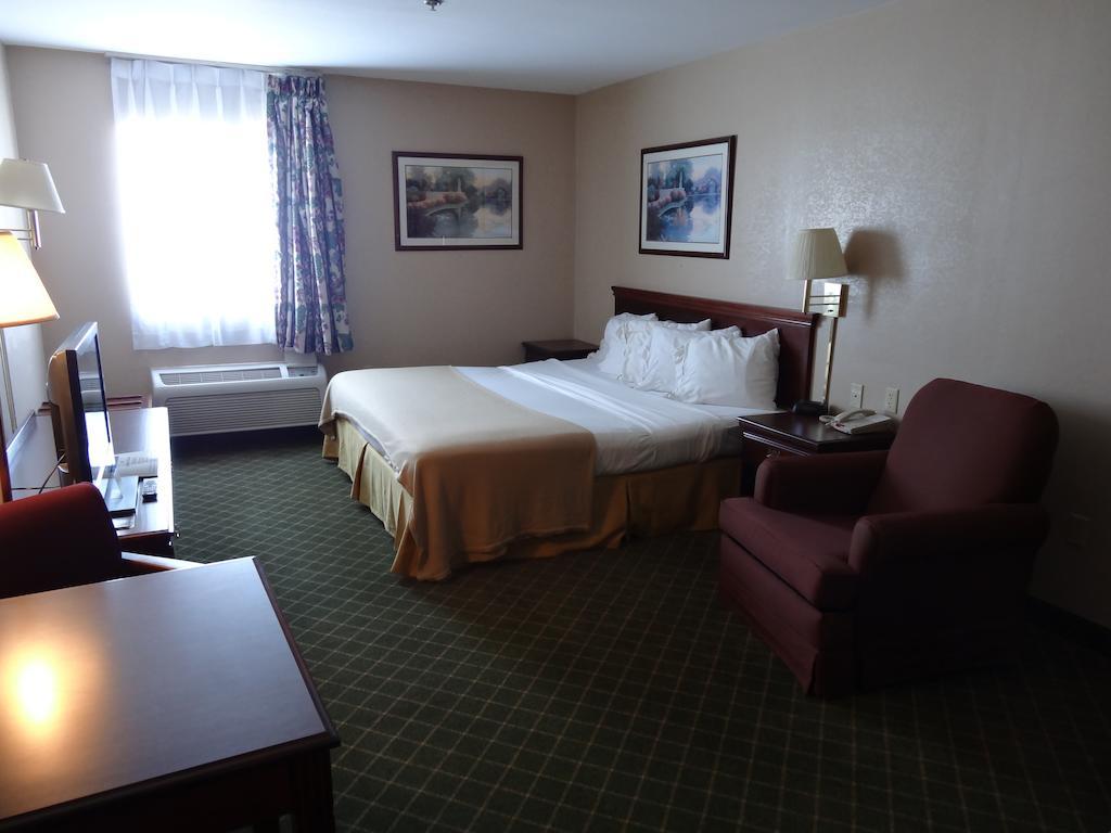 Briarwood Inn - Sparta Номер фото