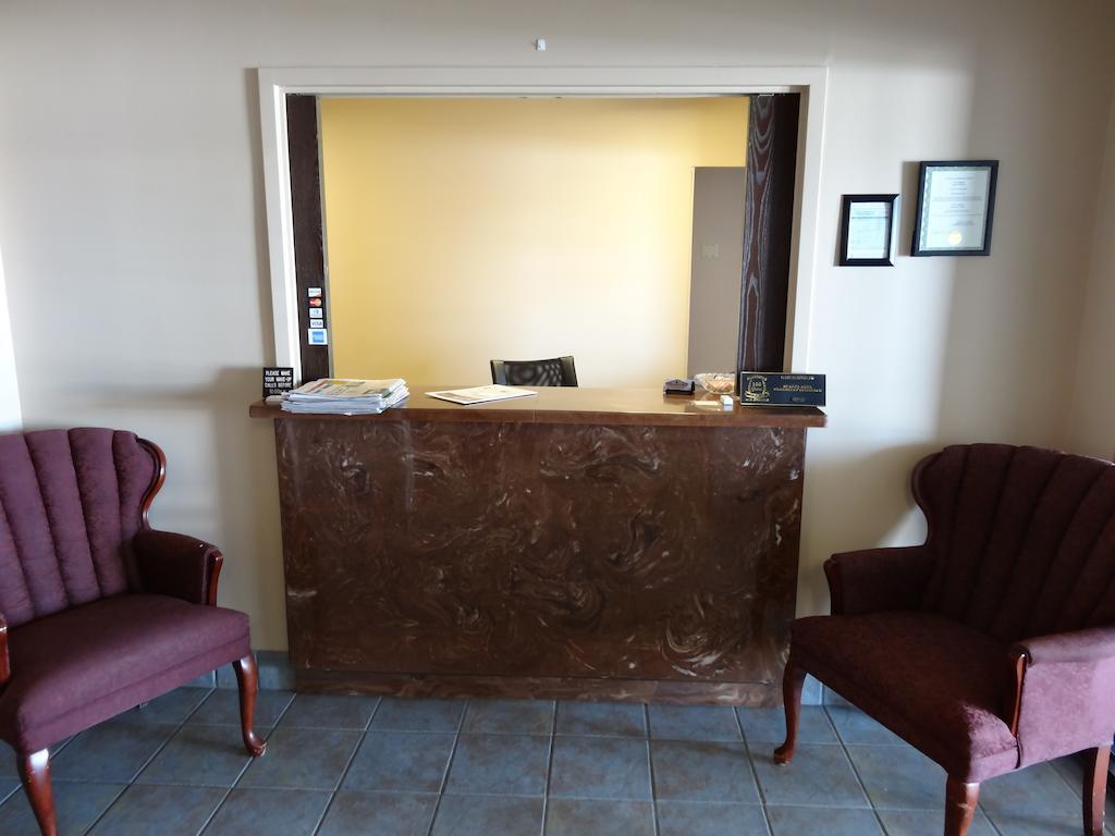 Briarwood Inn - Sparta Екстер'єр фото